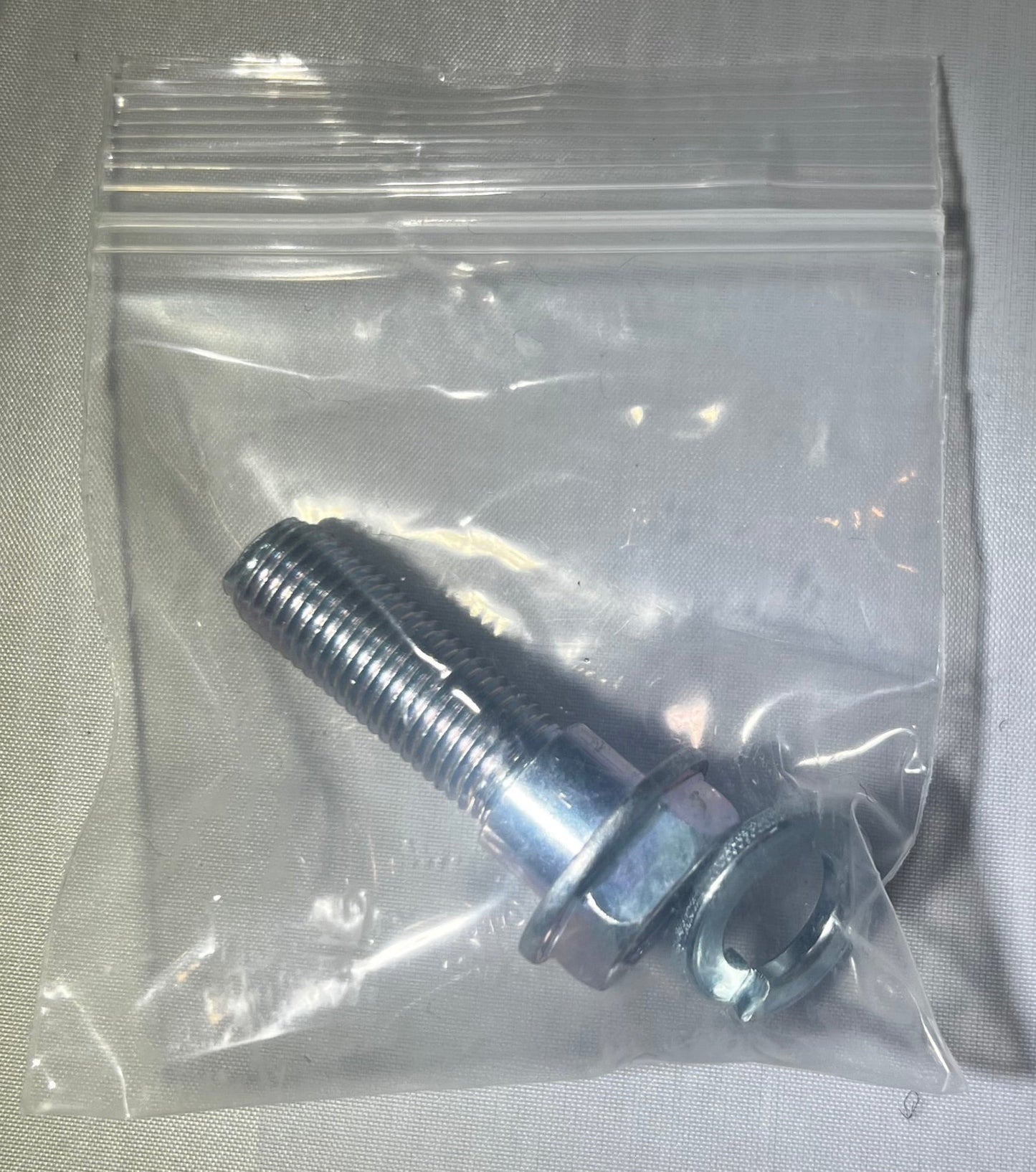 Retractable Lap And Shoulder Belt Combo With Retractable Height Adjuster | Q8-6326-A1-HR131 Q'Straint