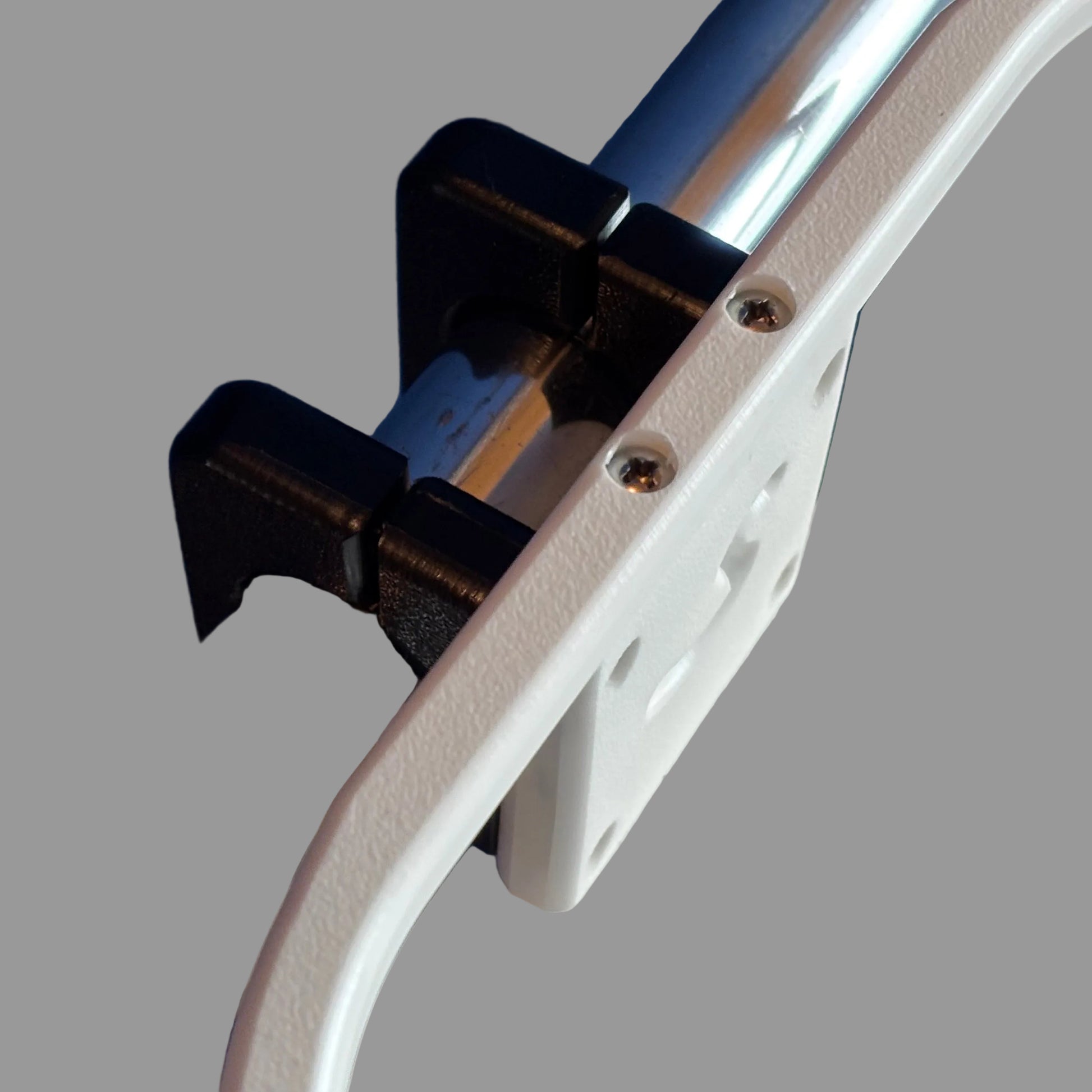 Double Drink Holder – Clamps to Horizontal or Vertical Tubes