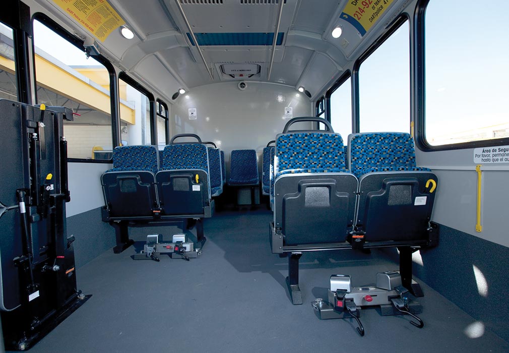 QUBE | q'straint wheelchair transit securement system