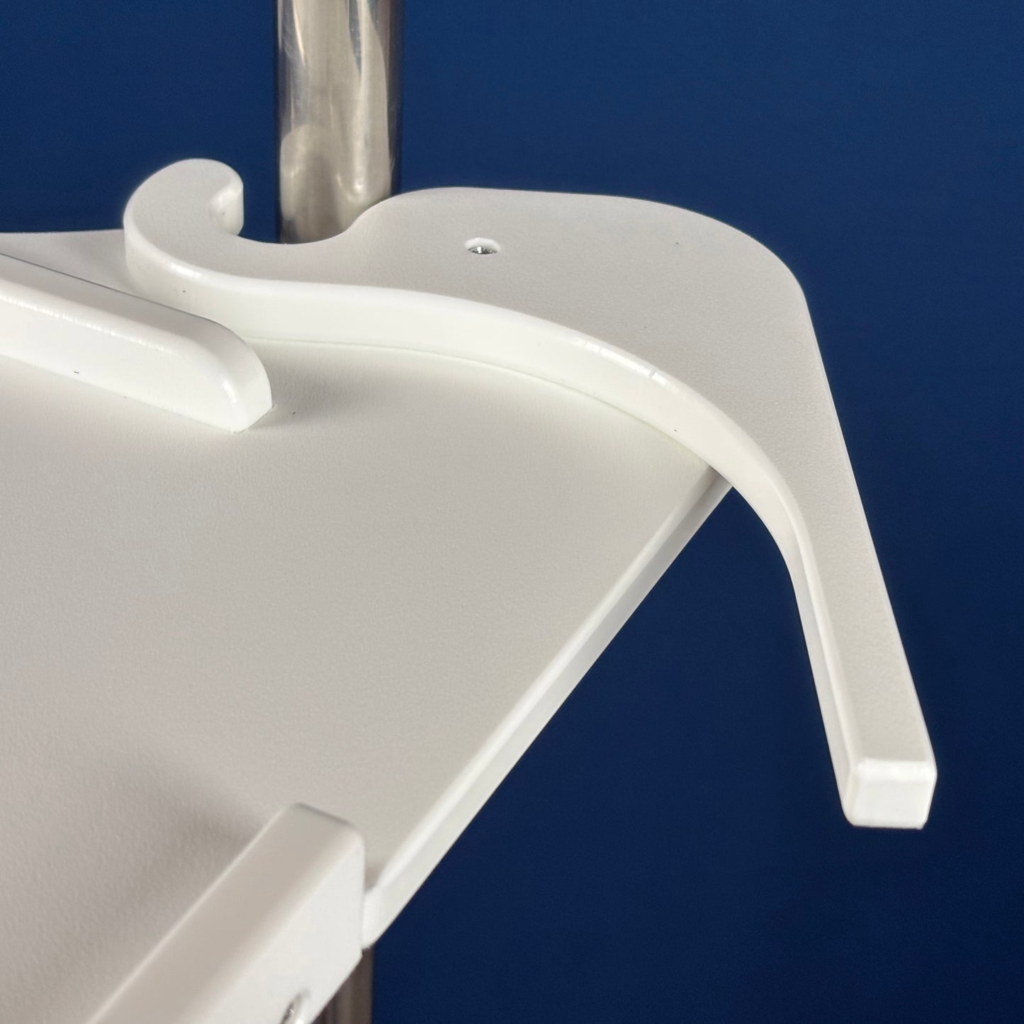 Large Quick Release Cockpit Table – Pedestal Mount, Snap-On Design