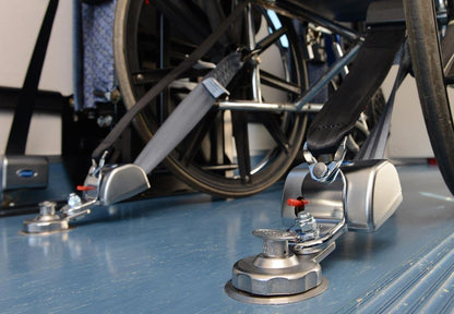 4 QRT Standard Retractors w/ Slide 'N Click Fittings | Q-8201-SC2 Q'Straint