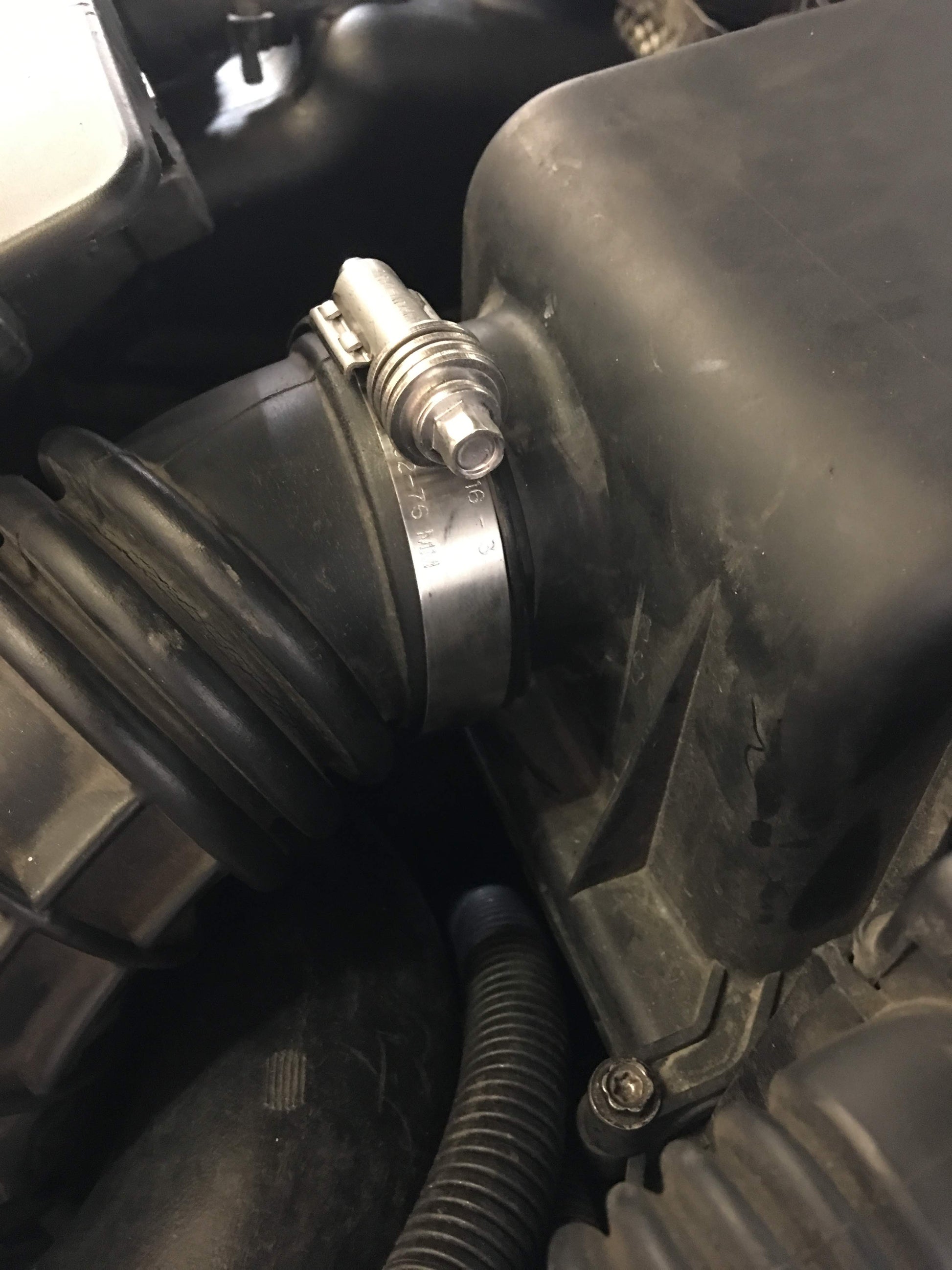 QTY 2 - CT-9440B Aero-Seal Constant Torque Liner Clamp with Stainless Screw Range: 2-1/16" - 3" - ratchetstrap-com.myshopify.com